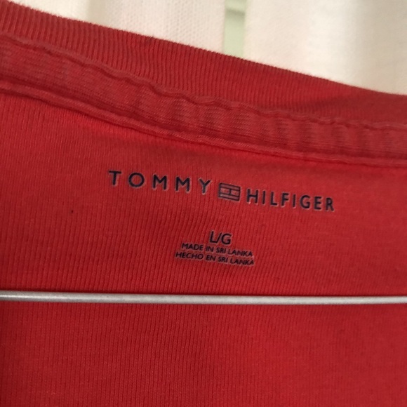 V-neck T shirt - Picture 2 of 4